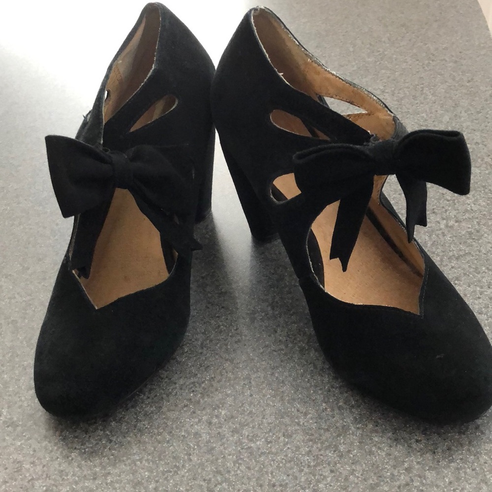 Office London Black Bow Tie Pumps